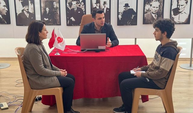 Başkan Yetişkin'den üniversite adaylarına destek