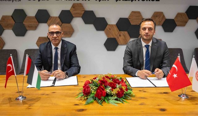 Bornova'dan Filistin'e gönül köprüsü