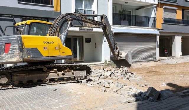 Efeler'de yol yatırımları devam ediyor
