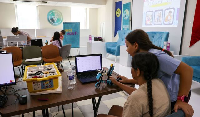 Geleceğin mühendisleri Buca'da yetişiyor