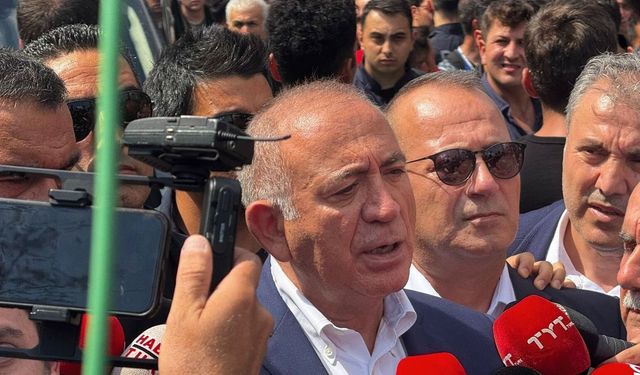 Gürsel Tekin'den 'figüran' iddialarına yanıt