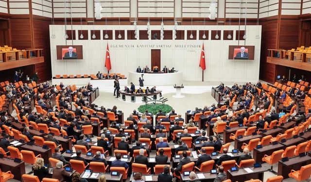 YENİ Parti sonrası Meclis'te yeni dönem