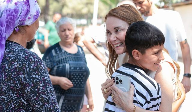 Başkan Mutlu, komşularının evlerine konuk oldu