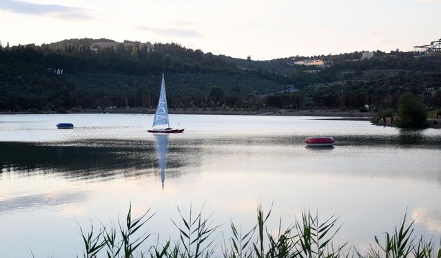 Bayraklıdede Mahallesi'nde Kuşadası yatırımlarıyla planlı dönüşüm