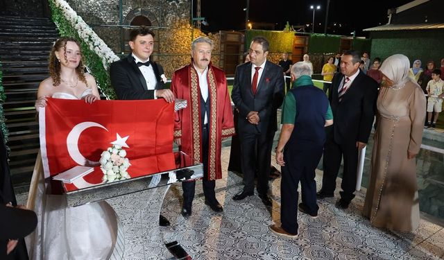 Bölge Müdürü Başeğmez'in mutlu günü
