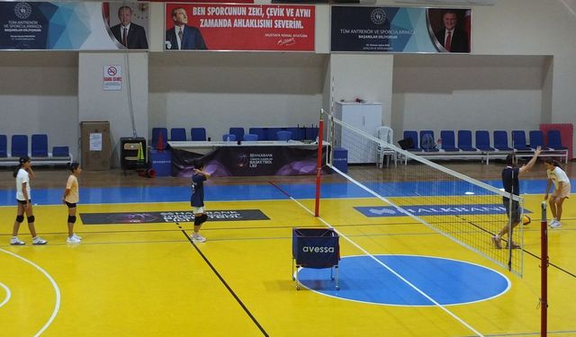 Burhaniye'de Yaz Spor Okulları ilgi gördü