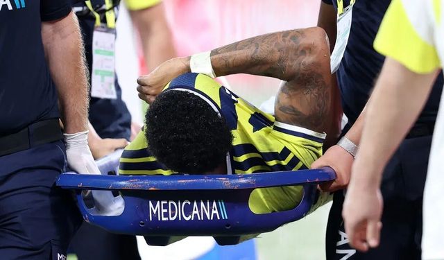 Fenerbahçe'de Oosterwolde'den kötü haber