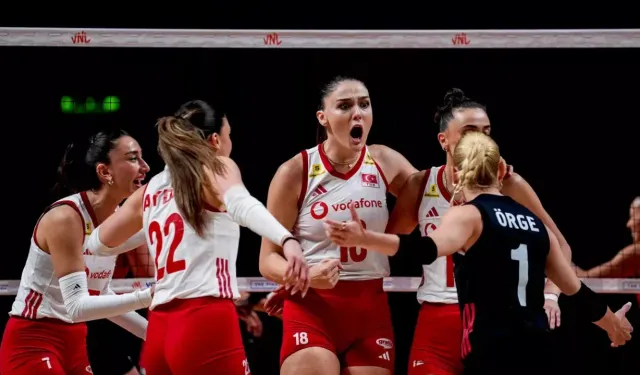 Filenin Sultanları gruptaki üçüncü maçında sahnede