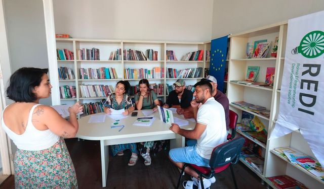 Konak'ta gençlere CV ve kariyer yönetimi eğitimi