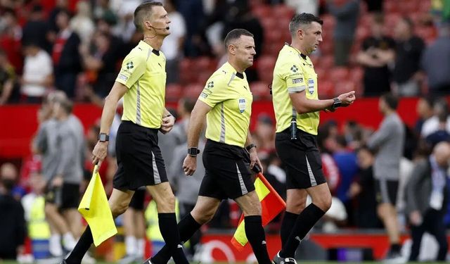 Türkiye-İtalya maçına İngiliz hakem Michael Oliver