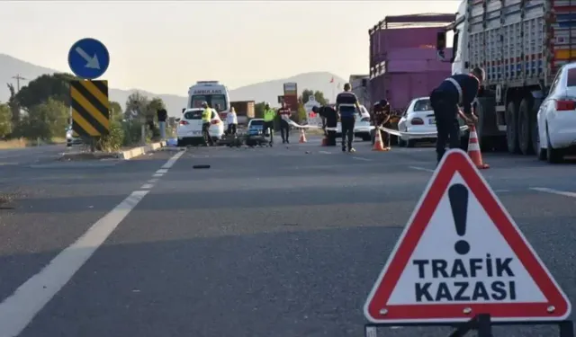 İzmir'de eylül ayında 3 bin 484 trafik kazası meydana geldi
