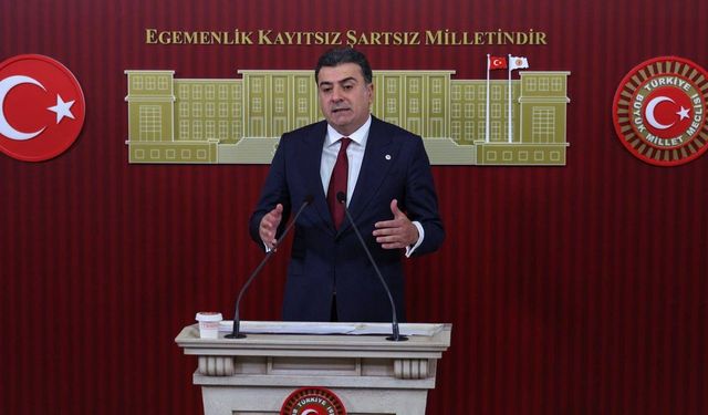 Zeynel Emre'den Esenyurt kayyımı hakkında dolar iddiası