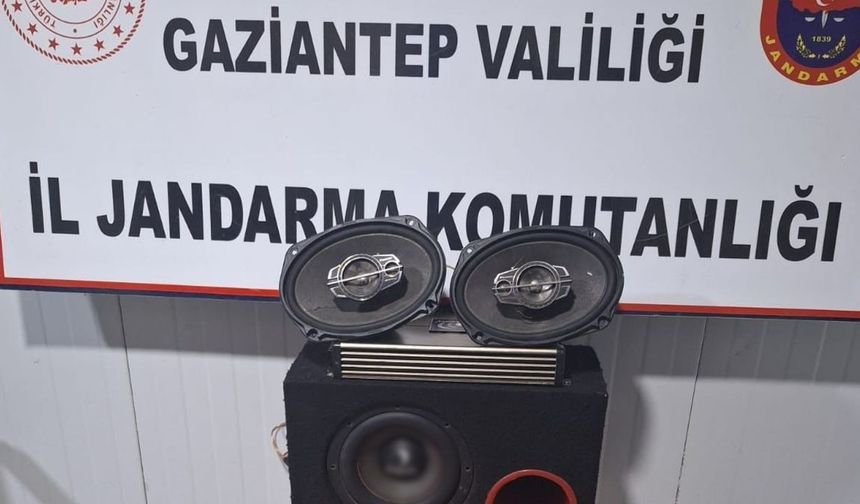 Gaziantep’te hırsızlık şüphelisi 26 şahsı jandarma yakaladı