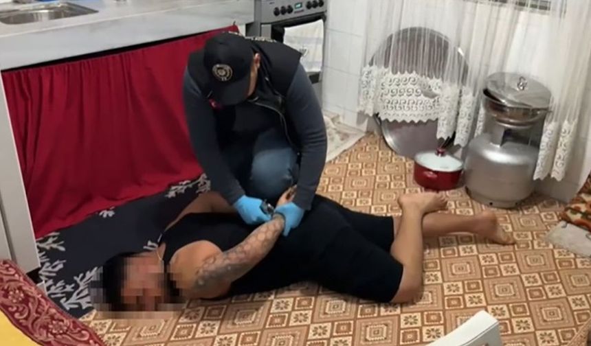 İzmir’de “Acımasızlar” çetesi çökertildi! 10 gözaltı