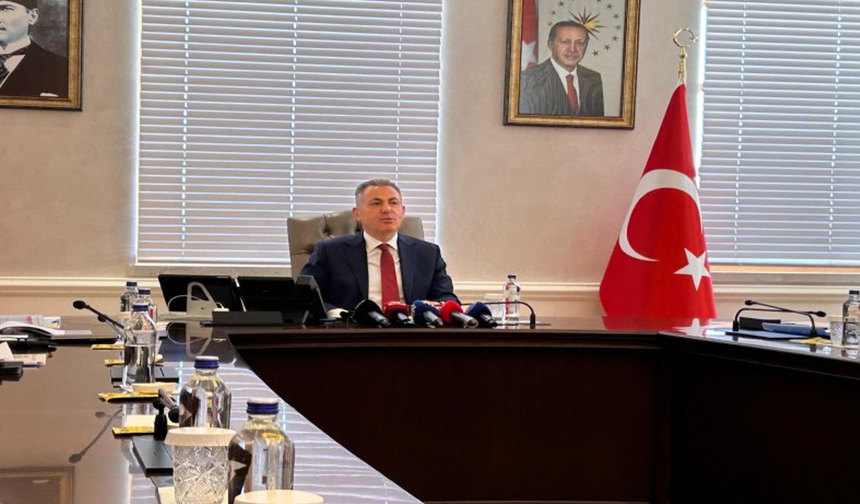 İzmir'de ormanlara giriş yasağı geliyor! Ne zaman başlayacak? Vali Elban açıklama yaptı!