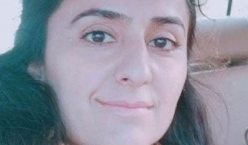 Telefonla konuşurken üzerine yıldırım düşen kadın hayatını kaybetti