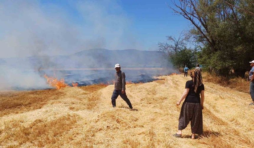 Burdur’da çıkan yangında 8 dönüm arazi zarar gördü