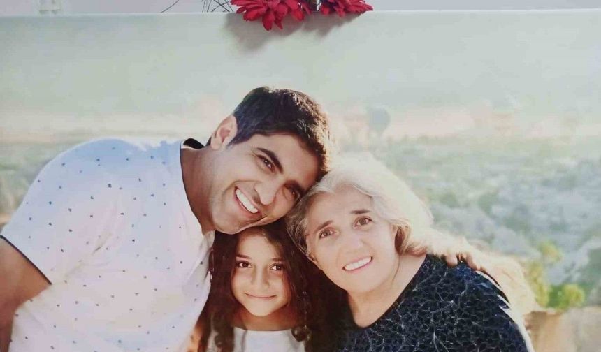 Annesi, kardeşi ve yeğenini yangında kaybetti: "Gözlerime bak" diye isyan etti