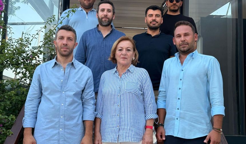 CHP Marmaris gençleri Özbozdağ'dan yana