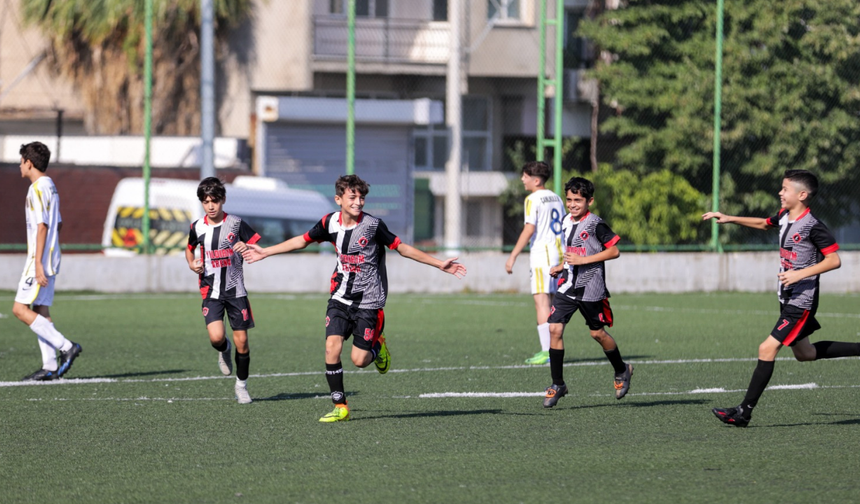 Genç Futbolcular Buca’da Ter Döktü