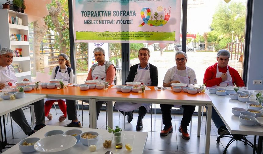 Başkan, üretmenin değerini paylaştı