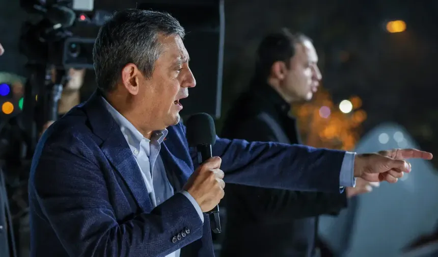 Özgür Özel, Beykoz'dan on binlere seslendi