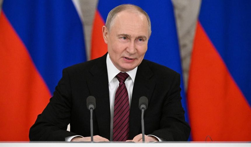 Putin: Alaska'yla karşılaştırırsanız, Grönland'ın fiyatı 200-250 milyon civarında olur