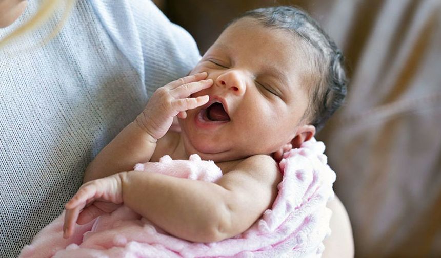 Doğum izni 24 haftaya çıkarılıyor