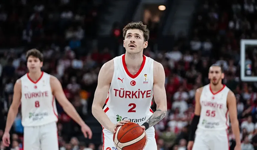 12 Dev Adam FIBA dünya sıralamasında 11'inci sırada