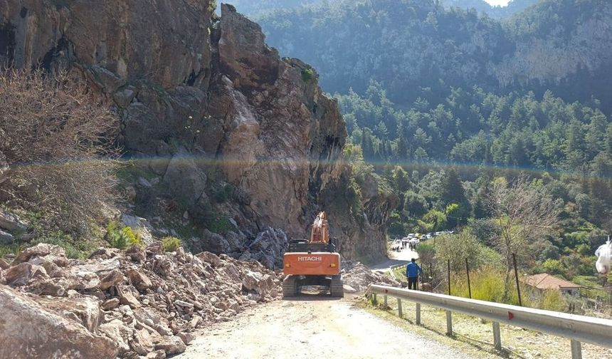 Büyükşehir ekipleri harekete geçti