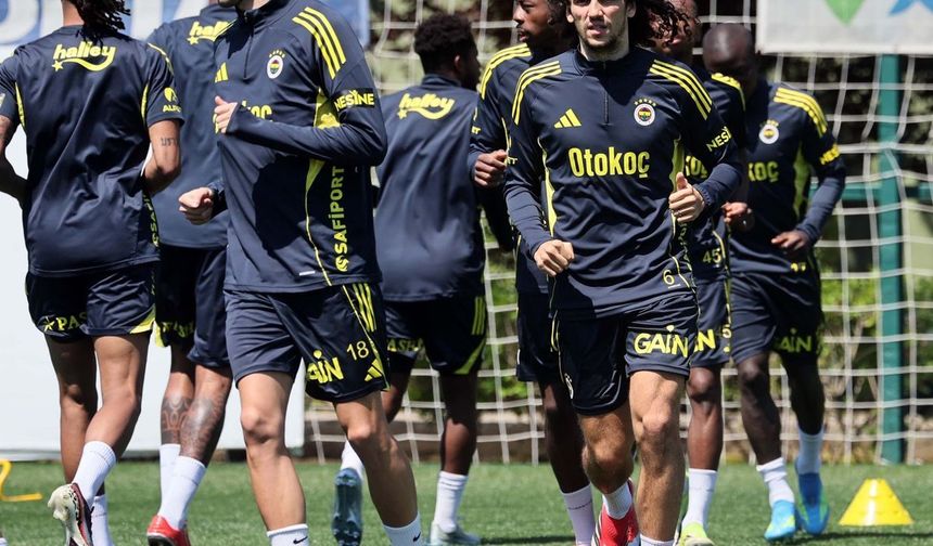 Fenerbahçe derbi hazırlıklarını sürdürüyor