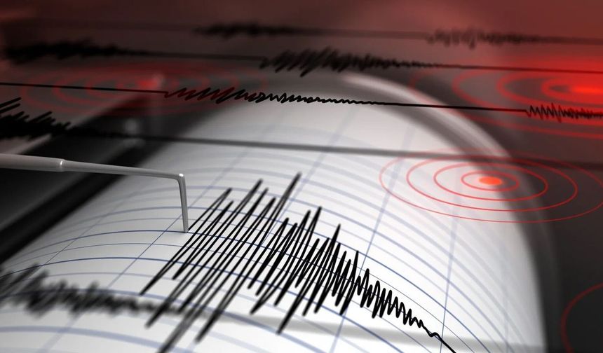 Filipinler'de 7.8 şiddetli deprem