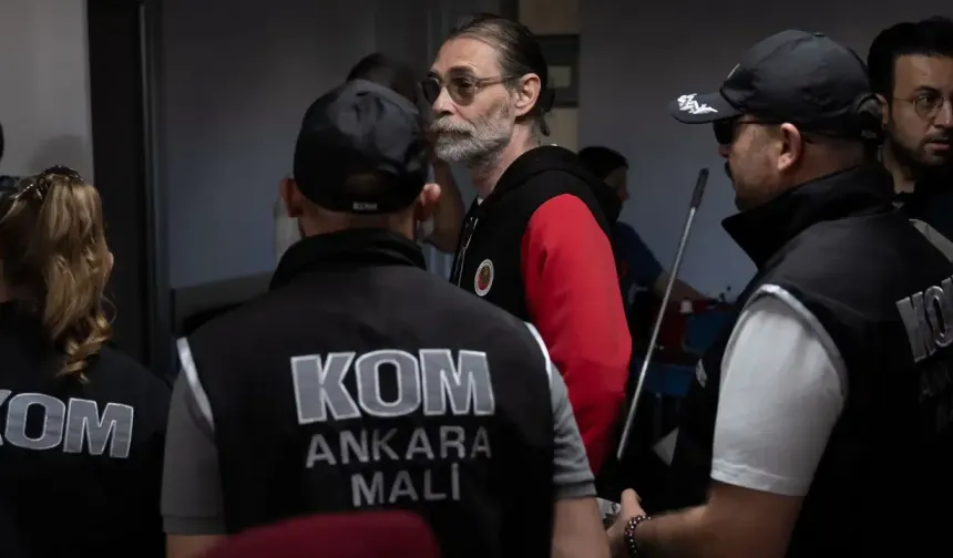 Etimesgut Belediyesi'ne operasyon