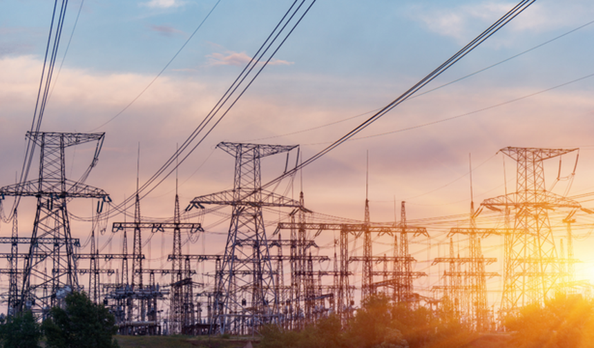İzmir'in 15 ilçesinde planlı elektrik kesintisi