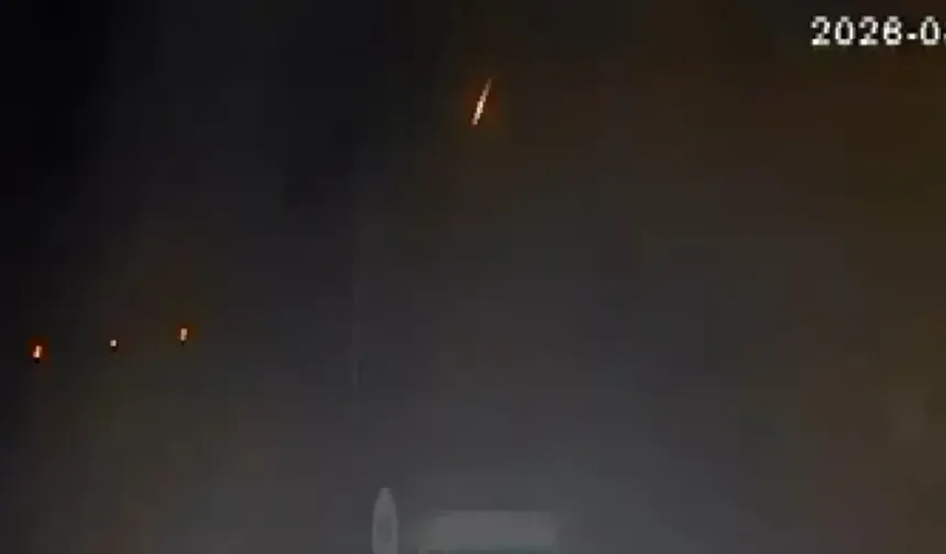 İstanbul semalarına meteor düştü
