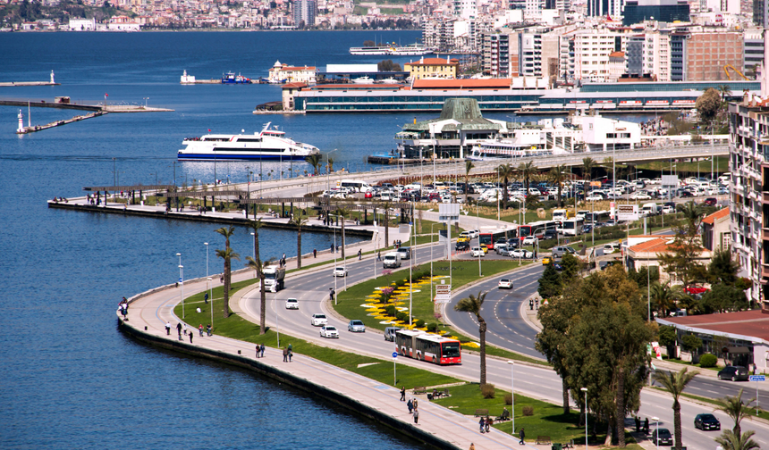 İzmir'de hafta sonu sıcaklık alarmı