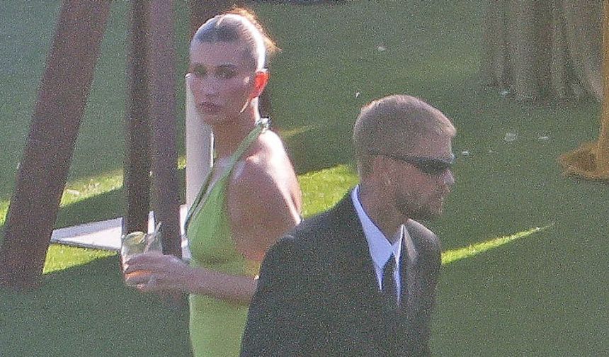 Justin ve Hailey Bieber düğünde gerildi!
