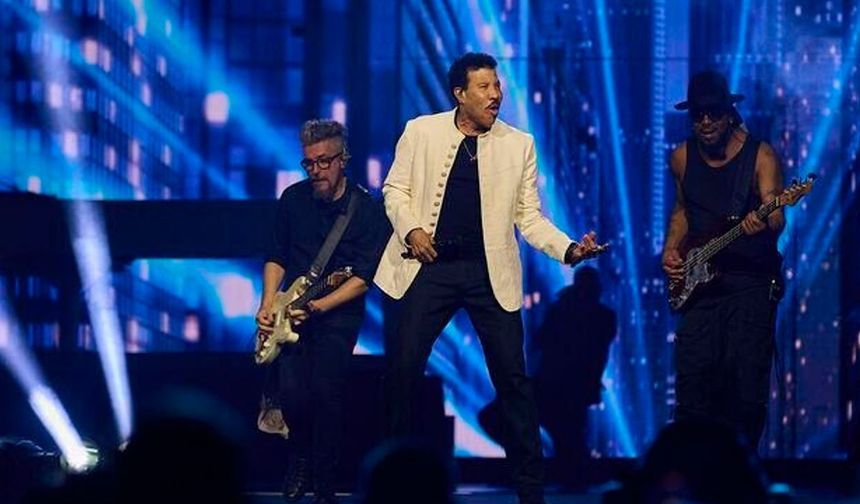 Lionel Richie konser sonrası hastaneye kaldırıldı