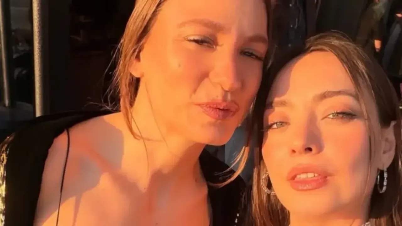 Serenay Sarıkaya başrol olarak geliyor