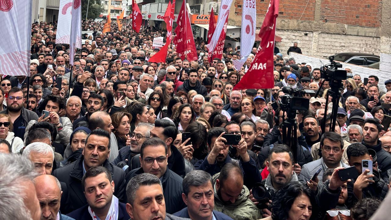 CHP'de istifa eden ilçe başkanı sayısı 9'a çıktı