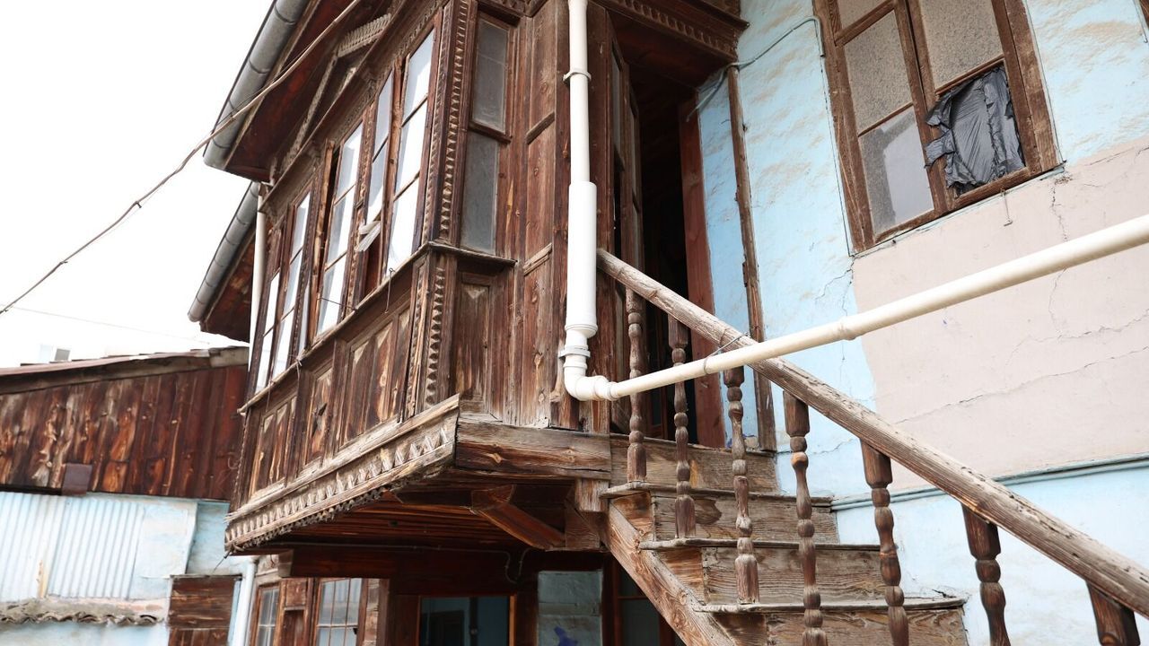 Merkezefendi değerlerine sahip çıkıyor