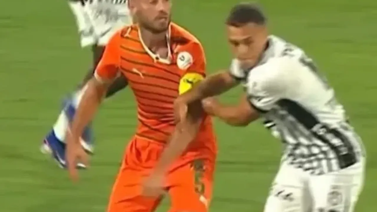 Alanyaspor - Beşiktaş maçıyla ilgili hakemlere suç duyurusu