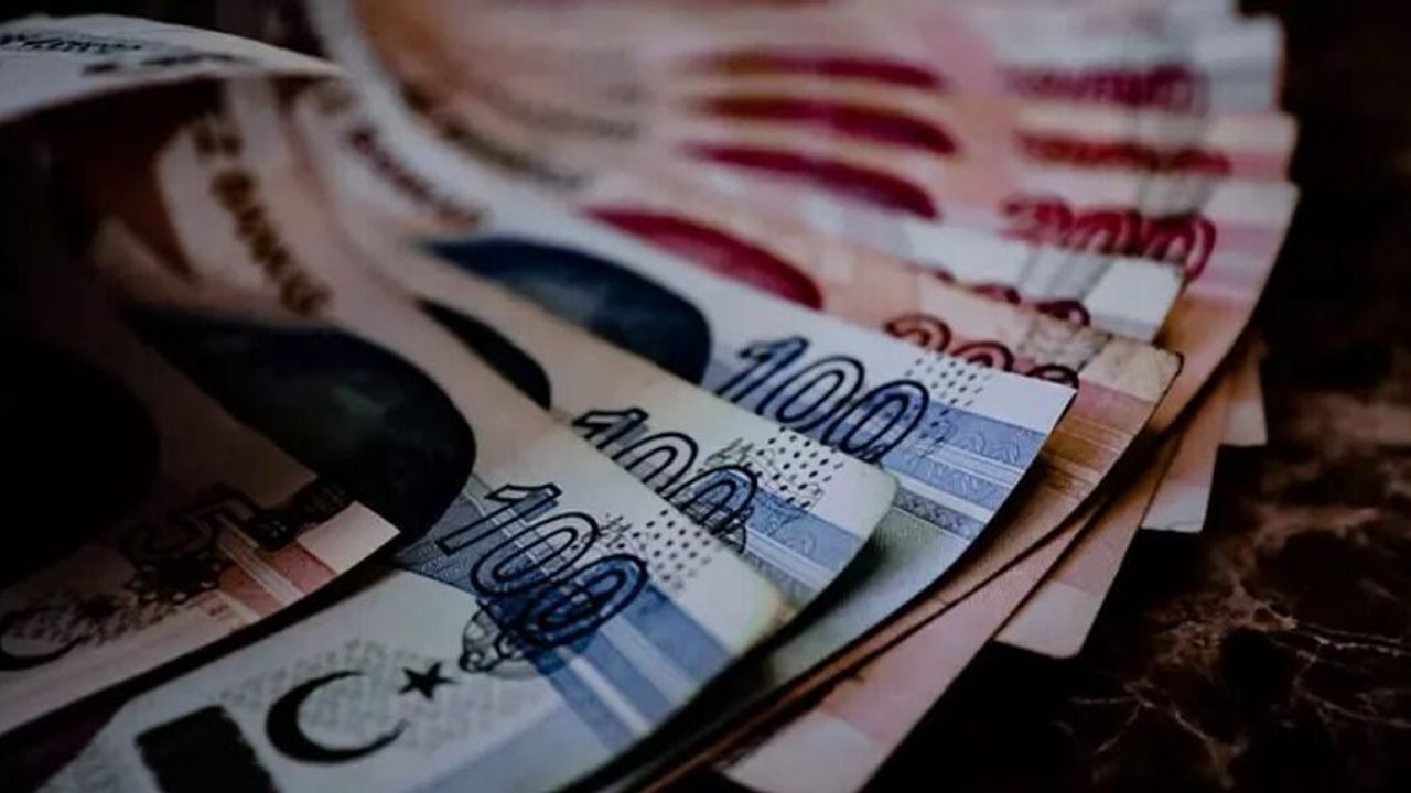 İzmir'de servis ücretlerine yüzde 20 zam