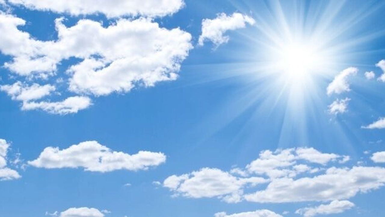 İzmir'de sıcak hava etkisini artırıyor