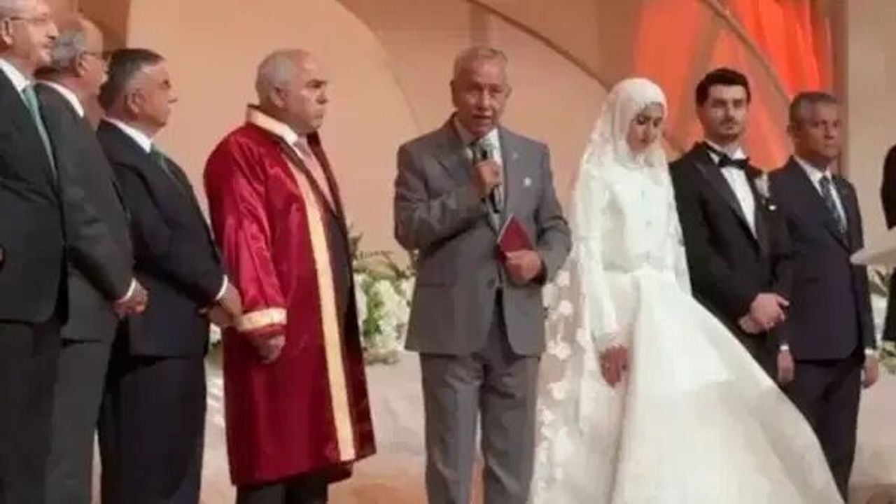 Bülent Arınç'tan nikah konuşmasına sert yanıt