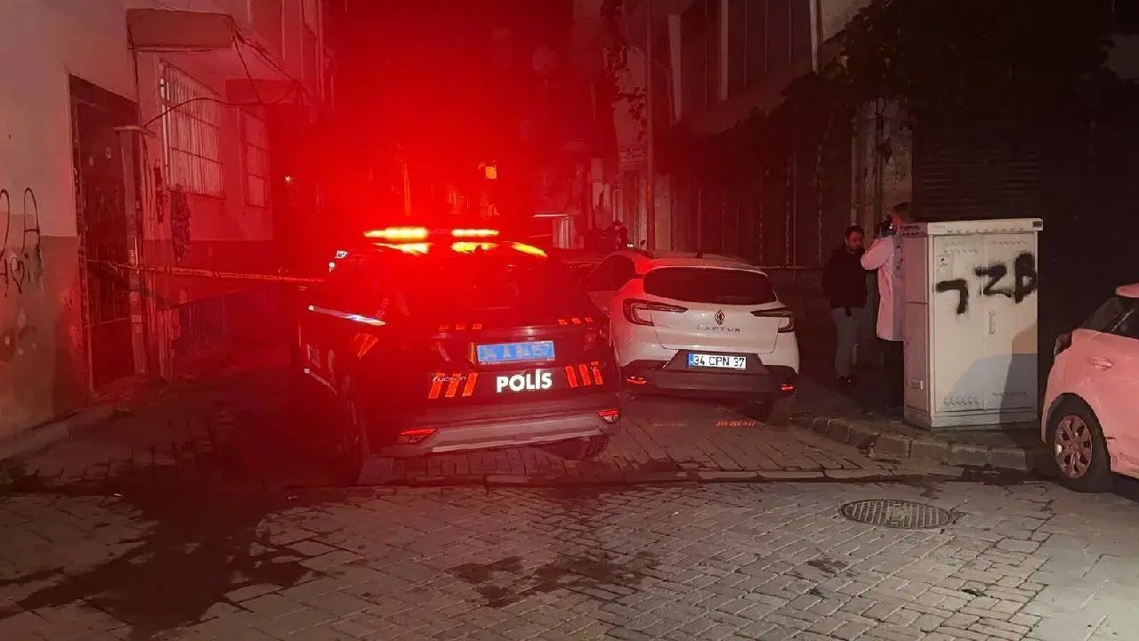İstanbul'da polise ateş açan şüpheli vurularak yakalandı