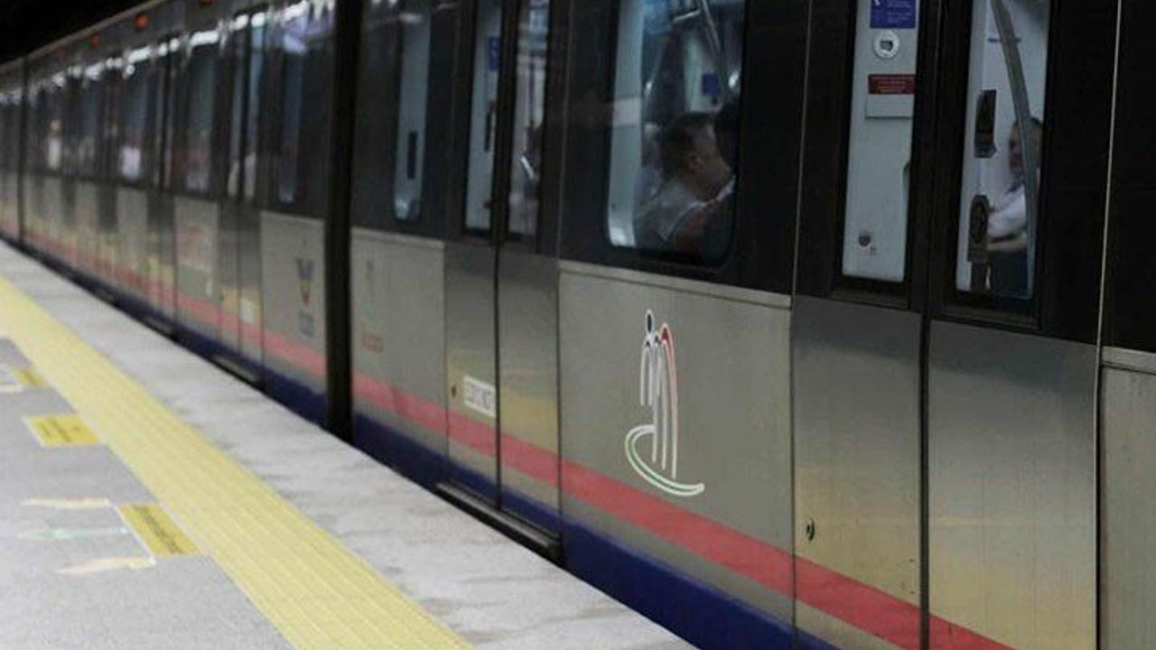 Marmaray Sirkeci'de intihar: Seferler tek hatta indirildi